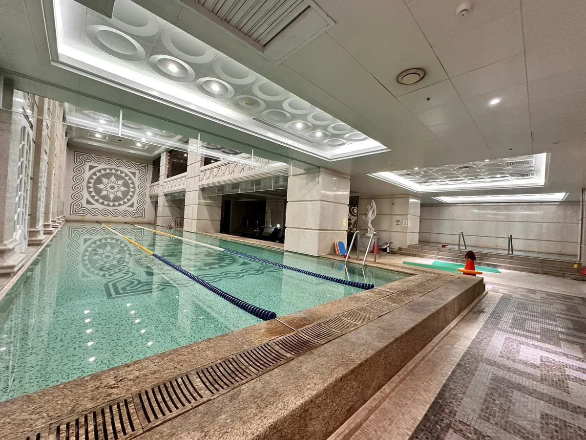 國家一號院室內溫水泳池